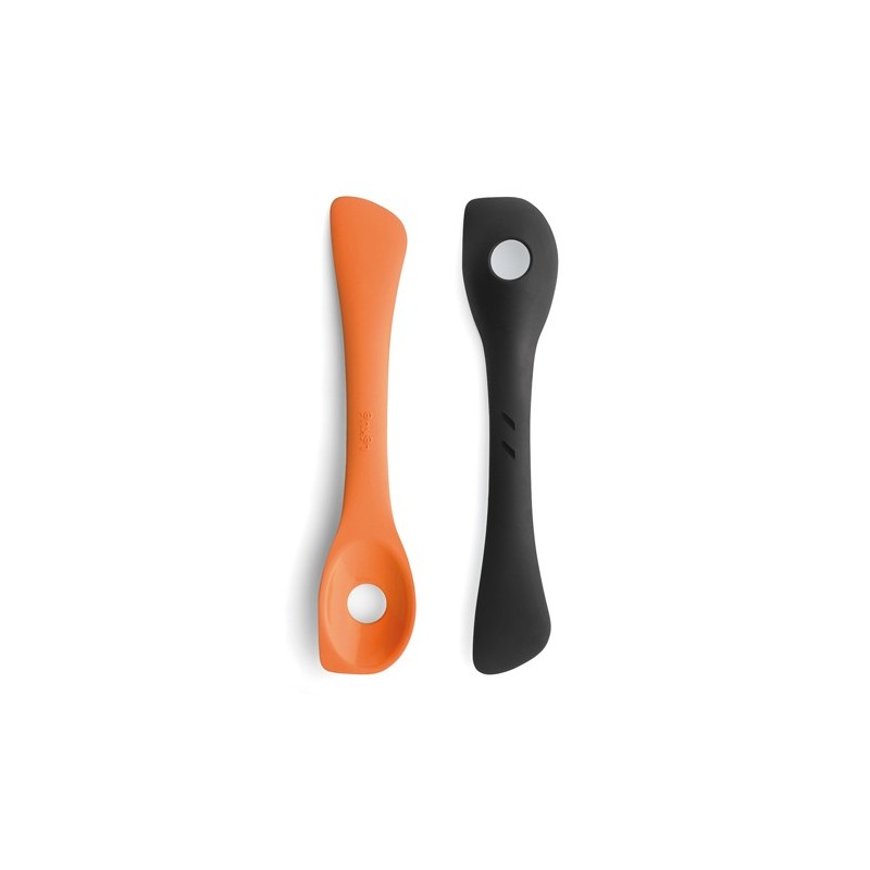 Cuillère à trou et spatule